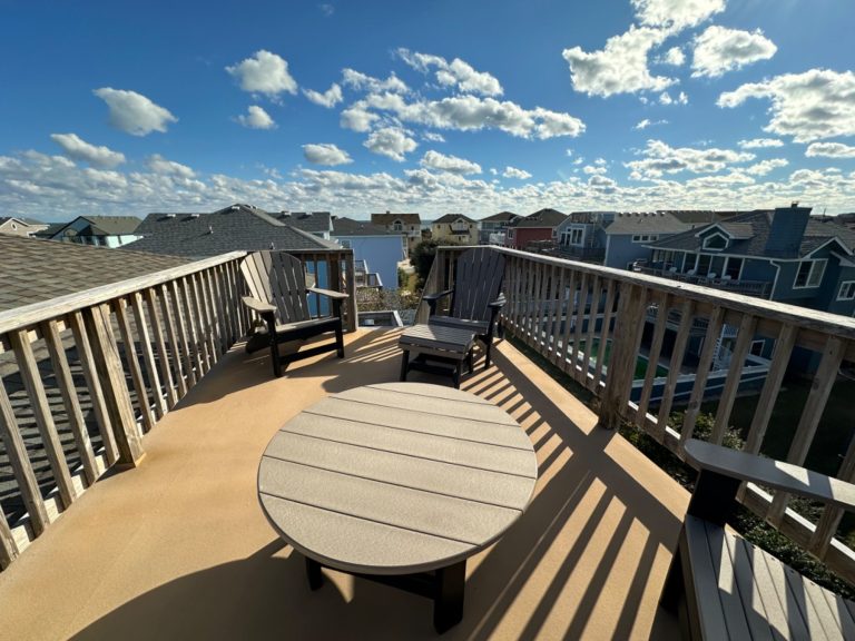 Crows Nest with Ocean Views